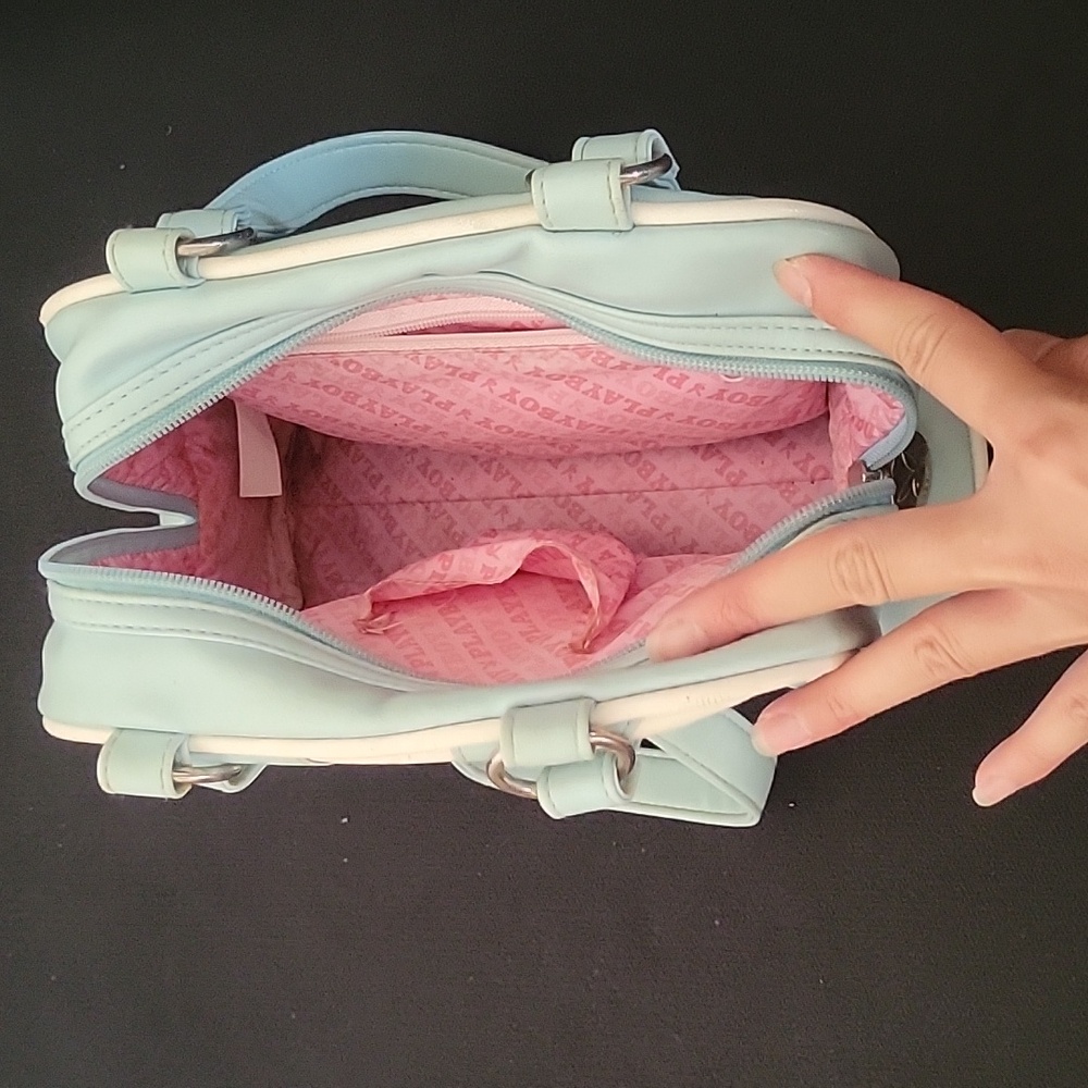 PLAYBOY Vintage Blue and White Shoulder Bag with Bunny Motif - Picture 3 of 5